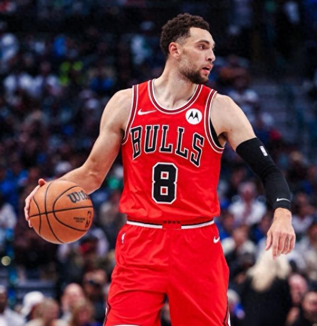 开云体育亚洲官网-公牛主场大胜黄蜂，扎克-拉文得分稳健的简单介绍