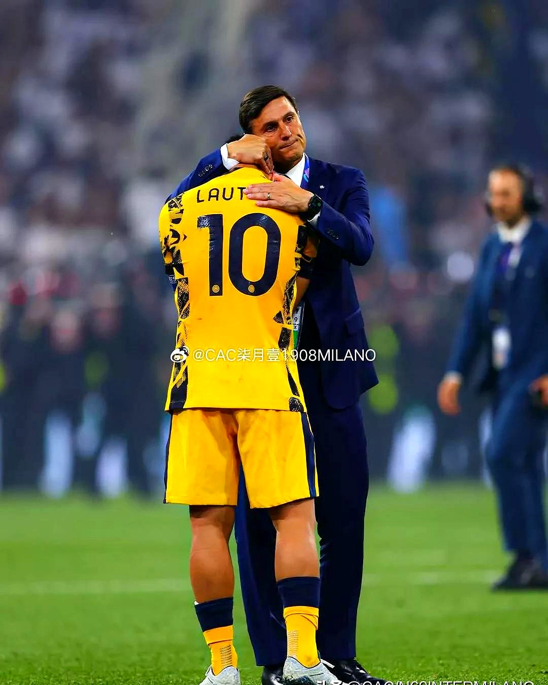 里尔客场逆转击败对手，取得关键三分